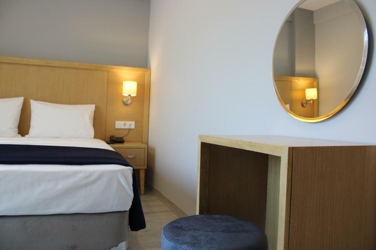 Liberi Hotel Taksim อิสตันบูล ภายนอก รูปภาพ